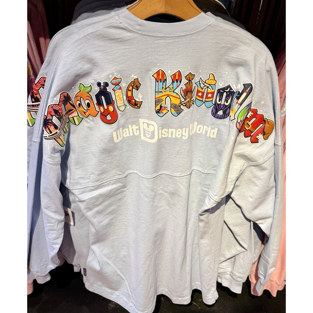 2025 Disney Parks Magic Kingdom Spirit Jersey L Walt Disney World Adventureland‎